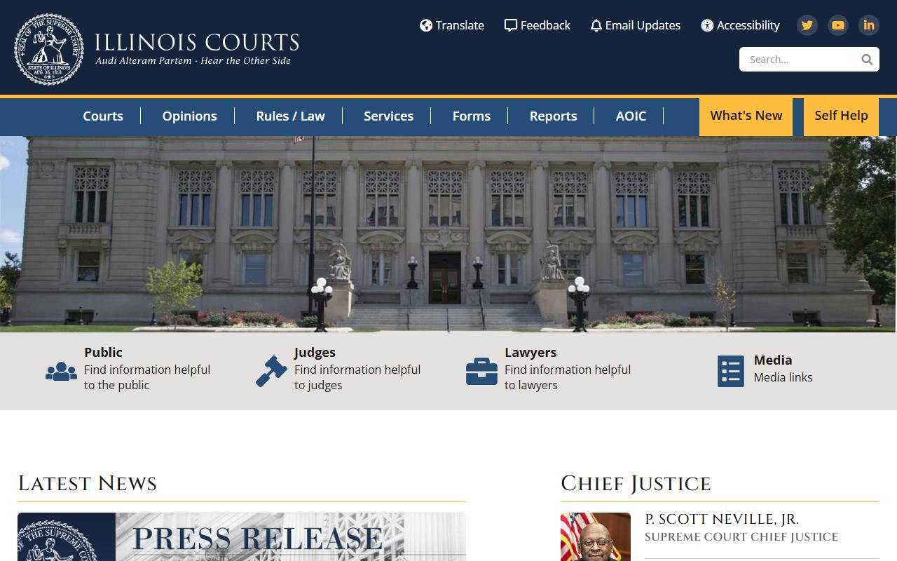 Illinois Courts official homepage showing the state court portal for court docket access