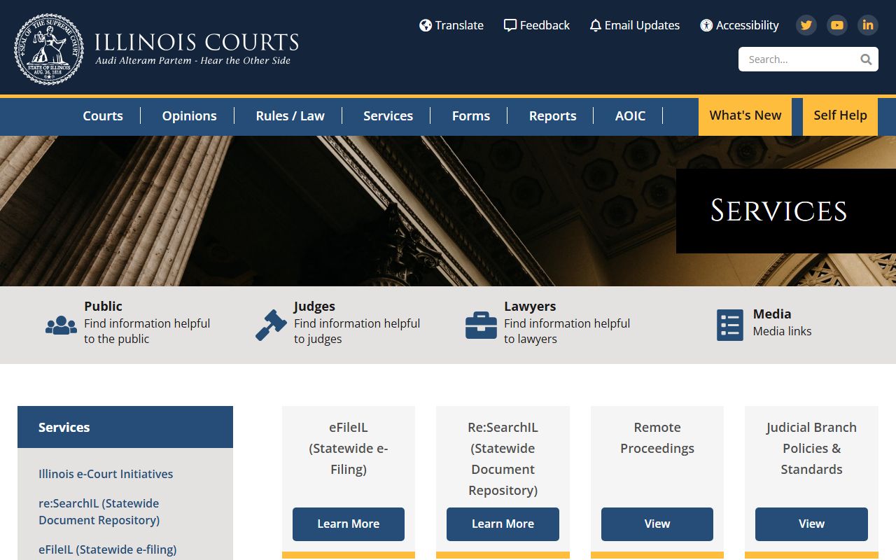 Illinois Courts eServices portal showing tools for court docket access and electronic filing